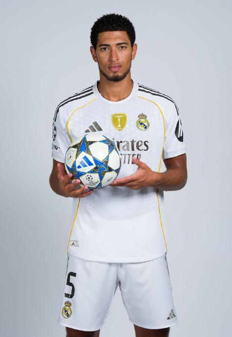 第二次“出差”，泰州的苏超冠军奖杯亮相成都幸福城市非遗展（泰州苏超冠军奖杯二度出差，亮相成都幸福城市非遗展）