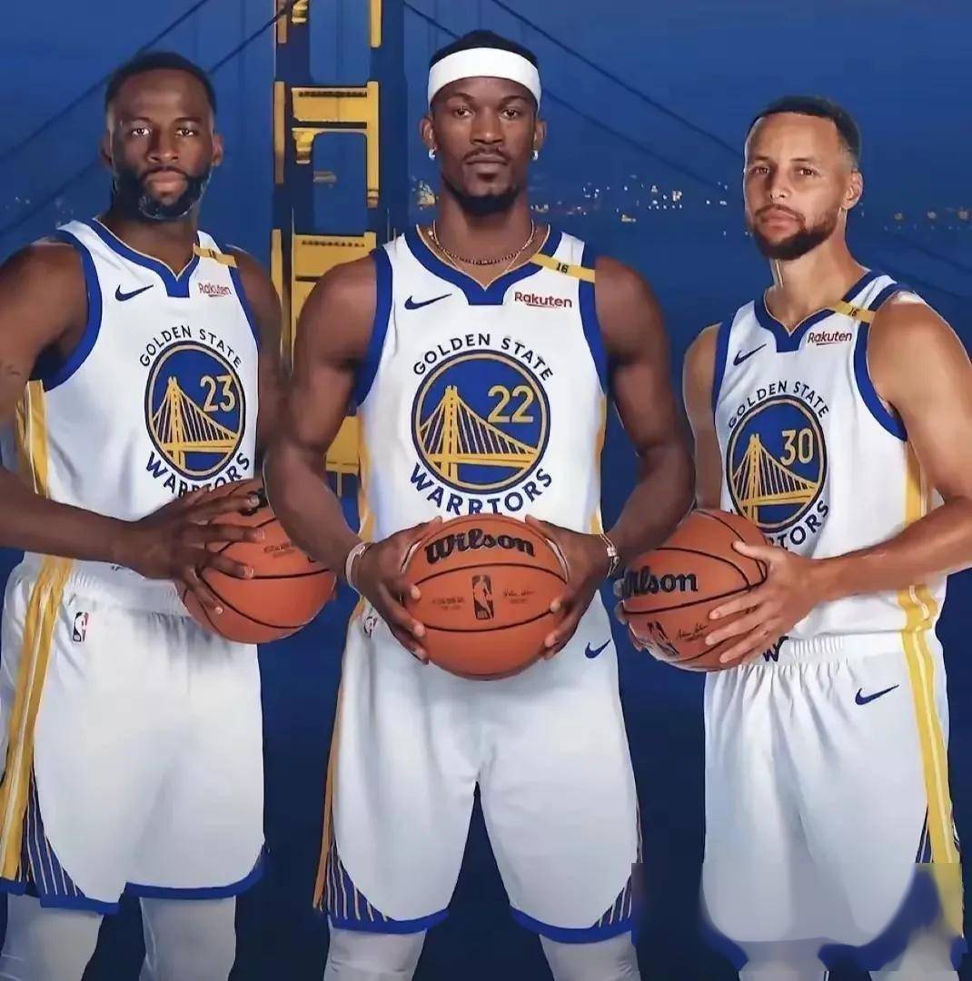 卡尔：我一直在提高右脚技术，能在17岁欧冠进球意义重大（卡尔：右脚能力持续精进，17岁欧冠破门意义非凡）