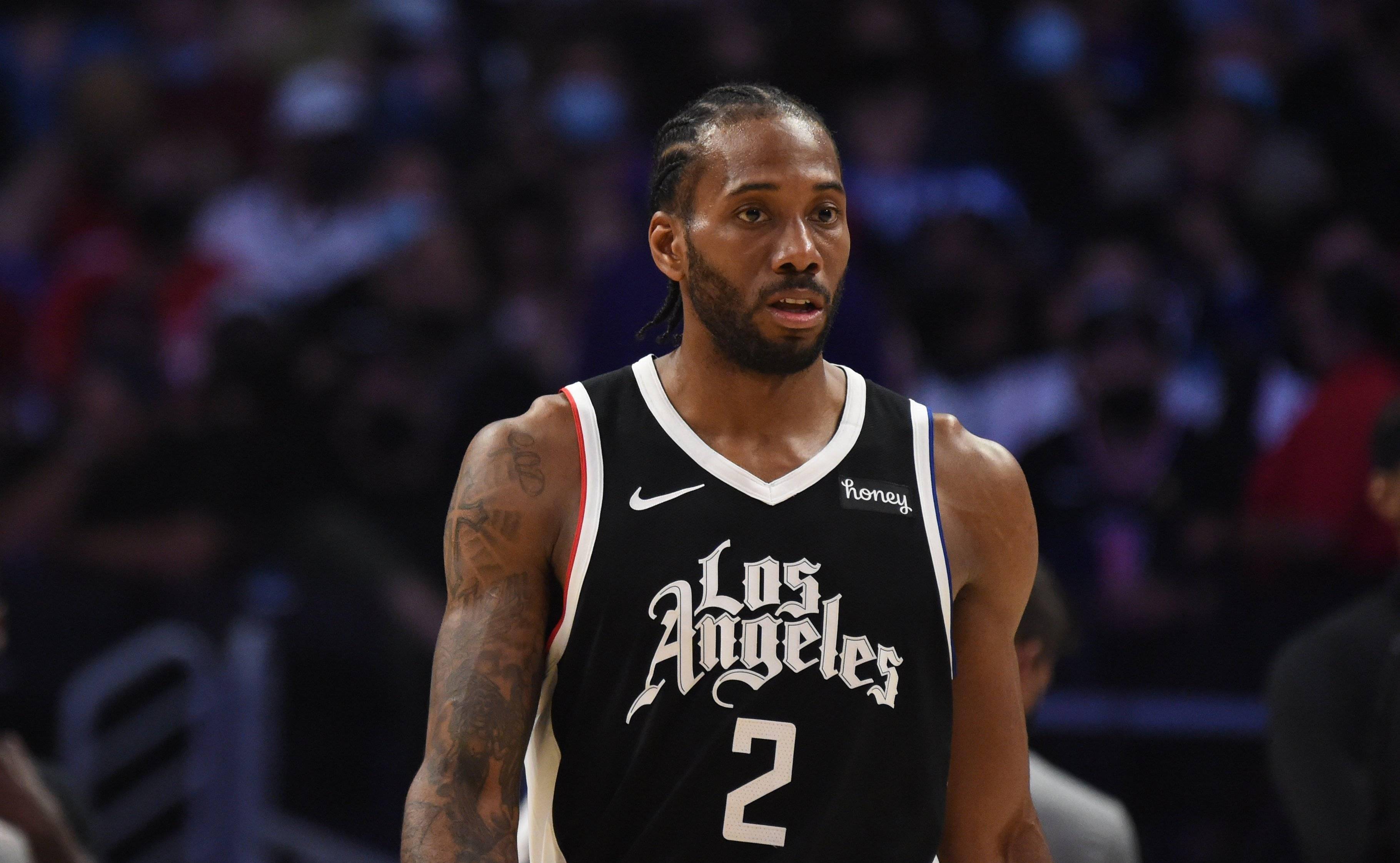 ATP总决赛四强形势明朗！辛纳晋级+室内硬地28连胜，谢尔顿已出局（ATP总决赛四强趋明朗：辛纳锁定晋级并豪取室内硬地28连胜，谢尔顿无缘四强）