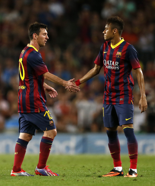 北青：国脚暂未收到新一期集训消息，11月国足热身赛没有进展（北青：国脚未获新集训通知，国足11月热身赛暂无进展）