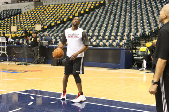 罗马诺：阿尔瓦雷斯专注于马竞和世界杯，他的未来选项未定（罗马诺：阿尔瓦雷斯专注马竞与世界杯，未来去向尚未确定）