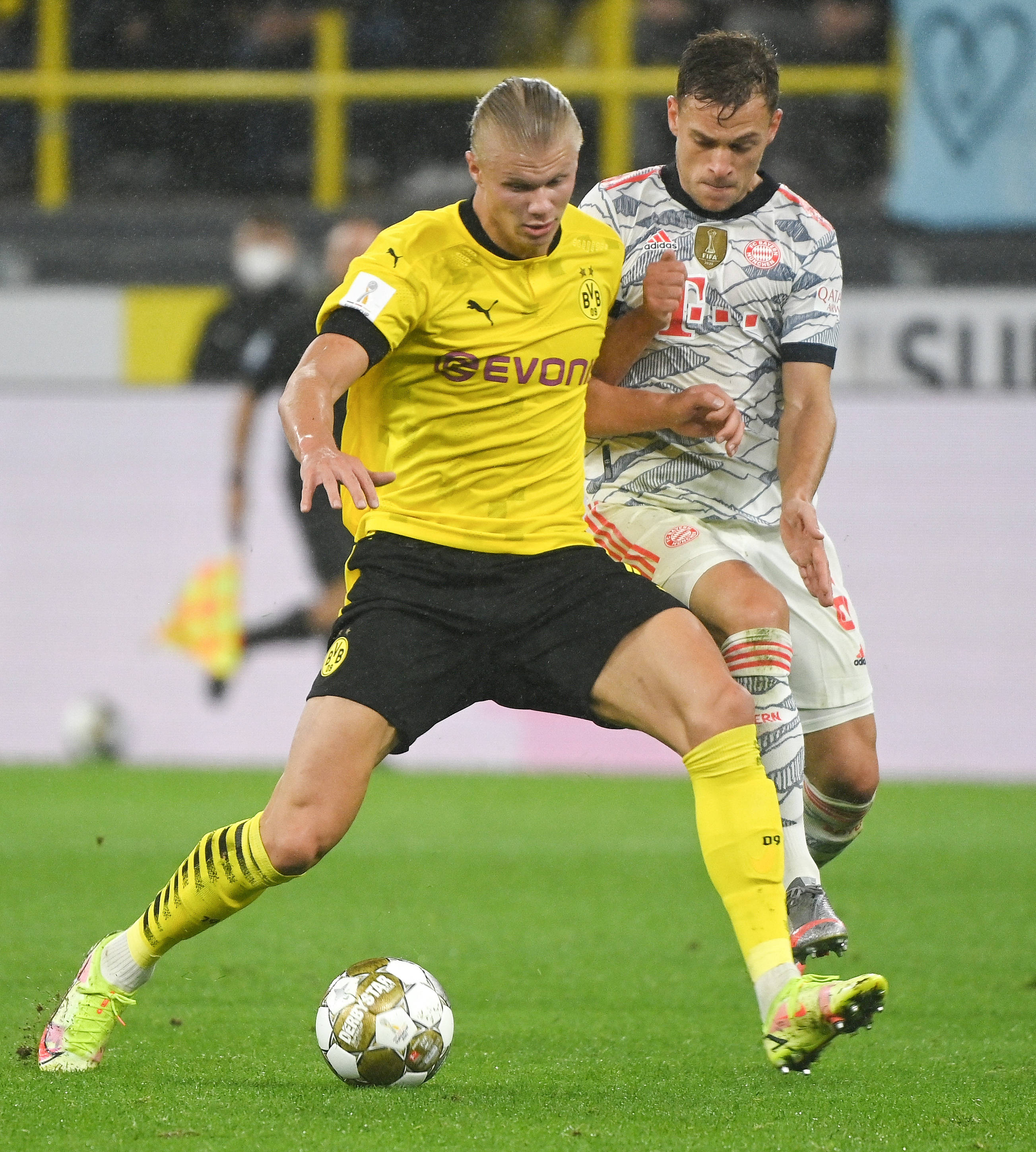 杜锋愣头青！杜润旺张文逸上场攻守全崩仍坚持用，真不打算弃用？（杜锋真倔？杜润旺、张文逸上场攻防拉跨仍被坚持使用，真不准备弃用吗？）