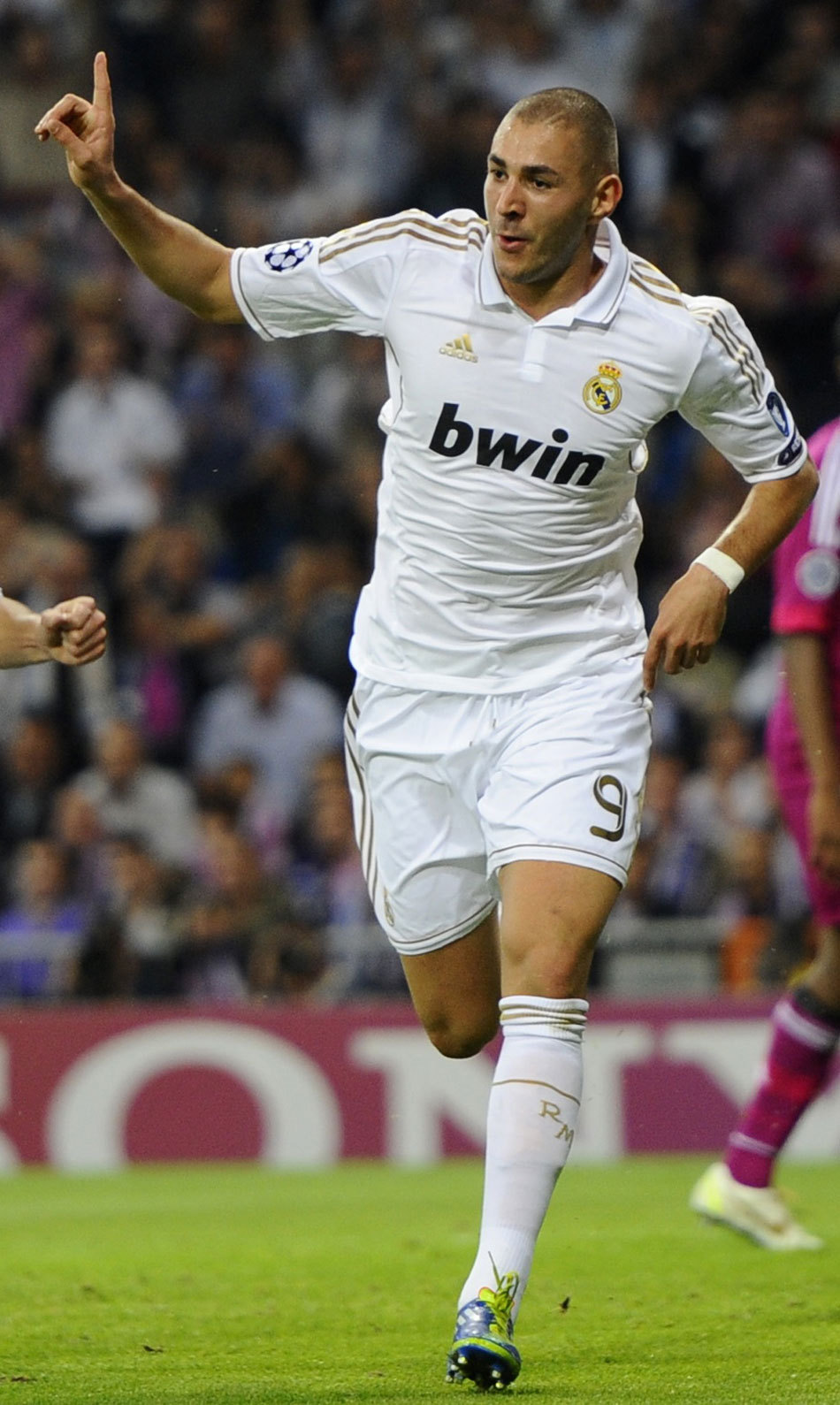 半场战报：帕尔马0-1乌迪内斯，扎尼奥洛破门（半场快讯：乌迪内斯1-0领先帕尔马，扎尼奥洛建功）