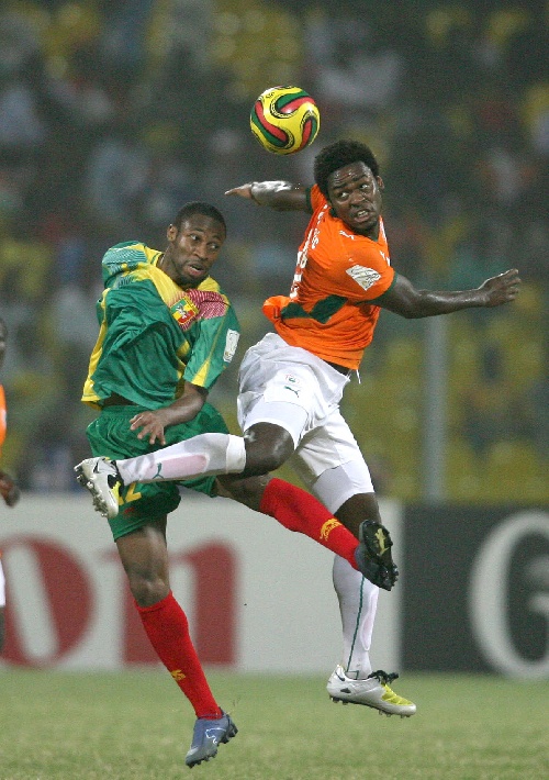 恩德里克和里昂：互为救命稻草的一次签约？（恩德里克牵手里昂：一场彼此解困的交易？）